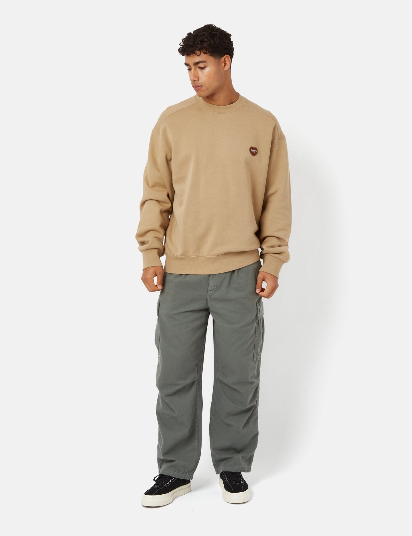 Sweat-shirt brodé cœur – Marron Hamilton Poussière